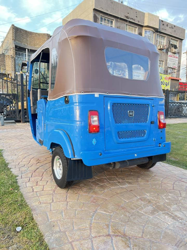 السلام عليكم من رخصه صاحب الكروب
تكتك مديل 2022 شهر 10 
تكتك جديده مكفوله كفاله عامه كشر ومحرك كفاله. ماتصرف عليه الف رقم بغداد تحويل ثاني يوم مباشر
مكاني بغداد مدينه الصدر تقاطع كسره وعطش
الشراي يتصل 
موبايل ***********
