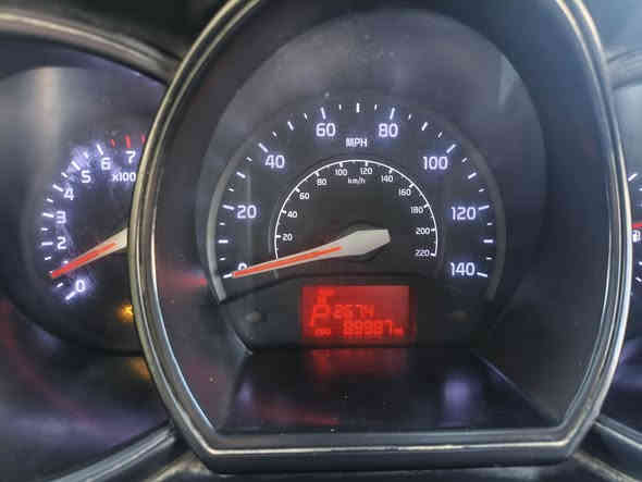 للبيع موديل 12 ماشيه 89 امريكي 👍
مكينه 1600 مكفوله كير مكفول
 تبريد ثلج🥶تدفئه 🤒🤕 سنتر لو 👉
تخم تاير جديد السياره خير من الله 
ما بيها اي نقص 👀ترايك وين ما تريد 
بيها قطعتين بدون دواخل 💯
المكان الاعظميه   السعر 87 بيها مجال حك 🥰الجيه فقط
*********** 👉 خابر ودلل خاص ما جاوب 😘
