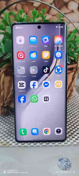 اليسولف ويعامل ينحضر
تكنو كامون 40برو فايف جي/بدون ملحقات 
ذاكره 256/رام12+12
بطاريه 5200
معالج دايمن ستي 7300/ببجي 120فريم 
دبل صوت
دبل بصمه 
دبل خط 
جهاز مكفول من العطل وتصليح 
فقط بلازمه مكسوره ممئثره ع لمس 
للبيع سعر 180قفل
شراي يتصل ***********
مكاني كوووت
