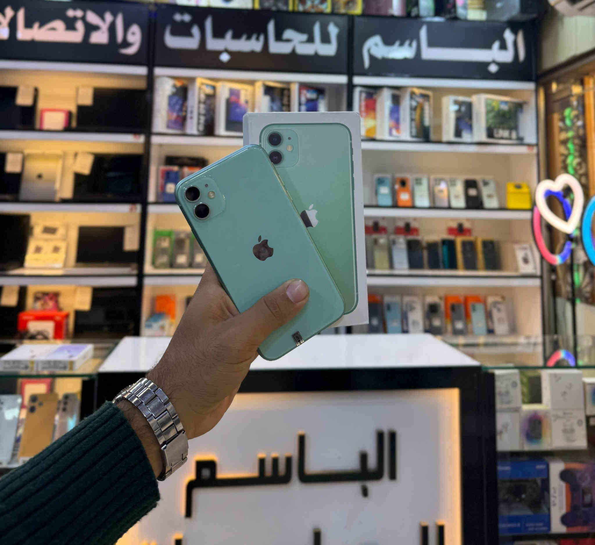 💙🧡💜 كل ما هو جديد تجدونه لدينا 💛❤️‍🩹💚
📱📱📱 توفر لدينا أجهزة آيفون 📱 📱 📱 
📱جهاز آيفون 13 بروماكس ذاكرة 5512GB 
📱جهاز آيفون 13 بروماكس دبل شريحة 
📱جهاز آيفون 11 عادي ذاكرة 1128GB 
📱جهاز آيفون 11 عادي دبل شريحة 
➖➖➖➖➖➖➖➖➖➖➖➖➖➖
https://www.instagram.com/albasim2006?igsh=eDV6M3NmaGlhMzBw
للاستفسار اكثر مراسلة الصفحة او الاتصال على الأرقام المثبتة ادناه:
العنــــــــــ🫵ـــــــــوان
#ديالى_المقدادية_حي_المعلمين
*********** ☎️📞*********** ☎️📞
#اخــــتـــيــارك_الأول_في_عالم_الاصلي.
📝 توجد خدمة توصيل لجميع المحافظات 
 @الجميع
@everyone
https://maps.app.goo.gl/5q3GR6btmt9unsfz9?g_st=ac
