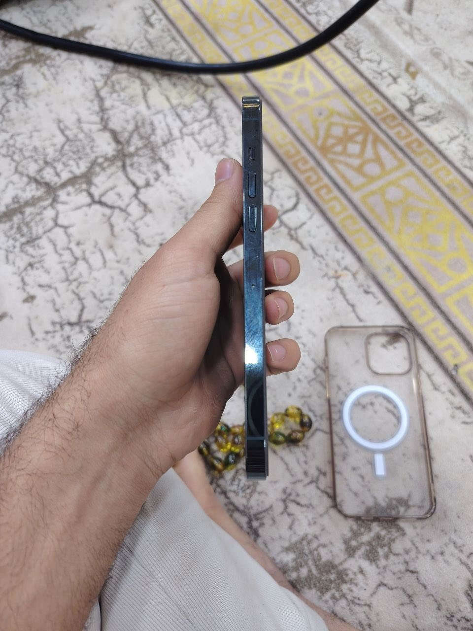 السلام عليكم ورحمة الله وبركاته ايفون 13يرو ماكس للبيع البطاريه 83بلادي مامبدل بي اي شي مابي زلغ جهاز بلادي نموذج Mجهاز مال جناي باكيته وياه شاحنه الاصليه السعر 750وبي مجال الرقم ***********
