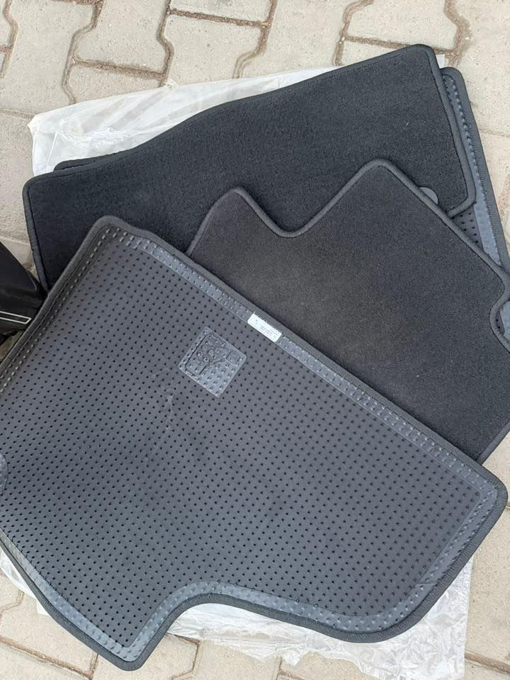 جديد غير مستخدم ( سماعات-ارضيات)
مال تاهو للبيع السعر اتصل ***********
