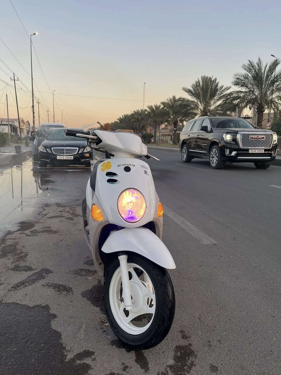 السلام عليكم دراجه فله للبيع الدراجه كفاله عامه مكينه خرسه برغي واحد ما مفتوح بيه كفراته ختم واحد وي المكينه بانزين كله محسن الله شاهد دهن امزويل ولدراجه مال جناي صاله خمس اشهر من نازله 
بس بيه ملاحضه النوزل وصخ 
ولبكلايت مكسور 
غير ذني شخط مابيه وتجي وجيب وياك فيتر يفحص 
عنواني الشعب خلف المحكمه 
***********
هاذه رقمي بي واتساب 
الدراجه رايد ب ٩٥٠. وبيه مجال لطيبين
