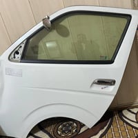 باب18 • باب سيارة • خدوش واضحة