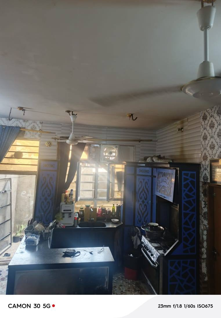 السلام عليكم كاونتر المنيوم للبيع هوه والمرمر جديد ونظيف 
السعر والاستفسار اتصل ع رقم 
***********
