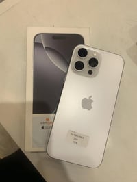 ايفون ١٦ بروماكس الذاكرة ٢٥٦  البطارية ٩٥٪؜  اصلي ضمان ABM ( شرق اوسط)...