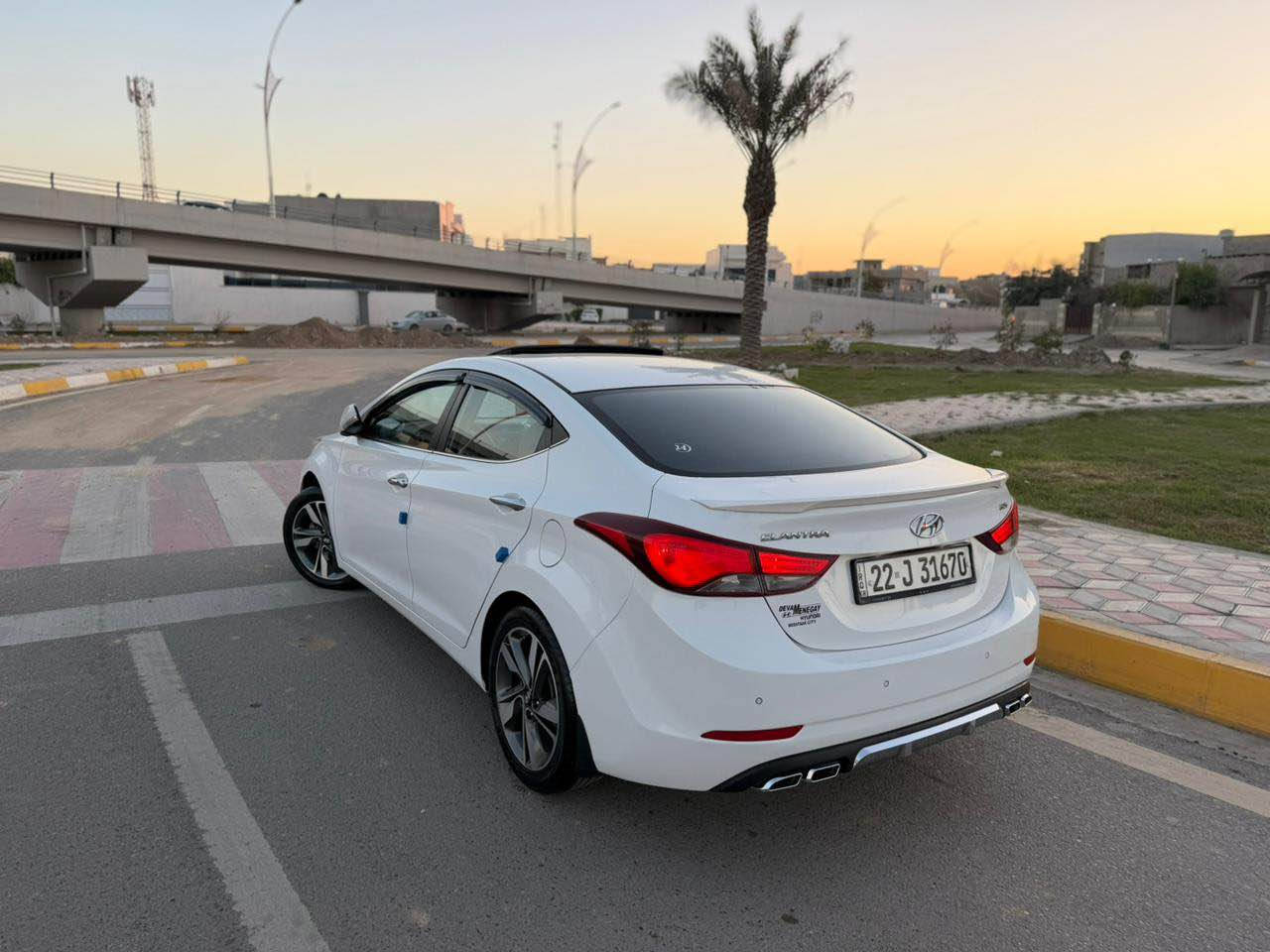 السلام عليكم للبيع فقط نقد بسعر مناسب (119) 
النتراء خليجي 2014 محرك 18 دوش محرك وكير شرط برغي ما مفتوح 
فول مواصفات GLS 
سلايت بصمة تحكم ستيرن ABS مرايات شفط بجم زينون لايتات شمعة بكليت ليد كشن كهرباء تبريد قطعتين حساسات كامرة 5 ويل كروم تخم تايرات صدر بطارية تبريد كله شرط السيارة كلش حلوة بدون نواقص خير من الله وبالعافية على الياخذها 
رقم اربيل الدولي شرط تحويل بيها دفتر بانزين 
السيارة بدون صبغ فقط مكانين تعديل شرط
مكاني كركوك شارع القدس وهذا رقمي 
*********** خابر وبخدمتك كركوك, العراق
