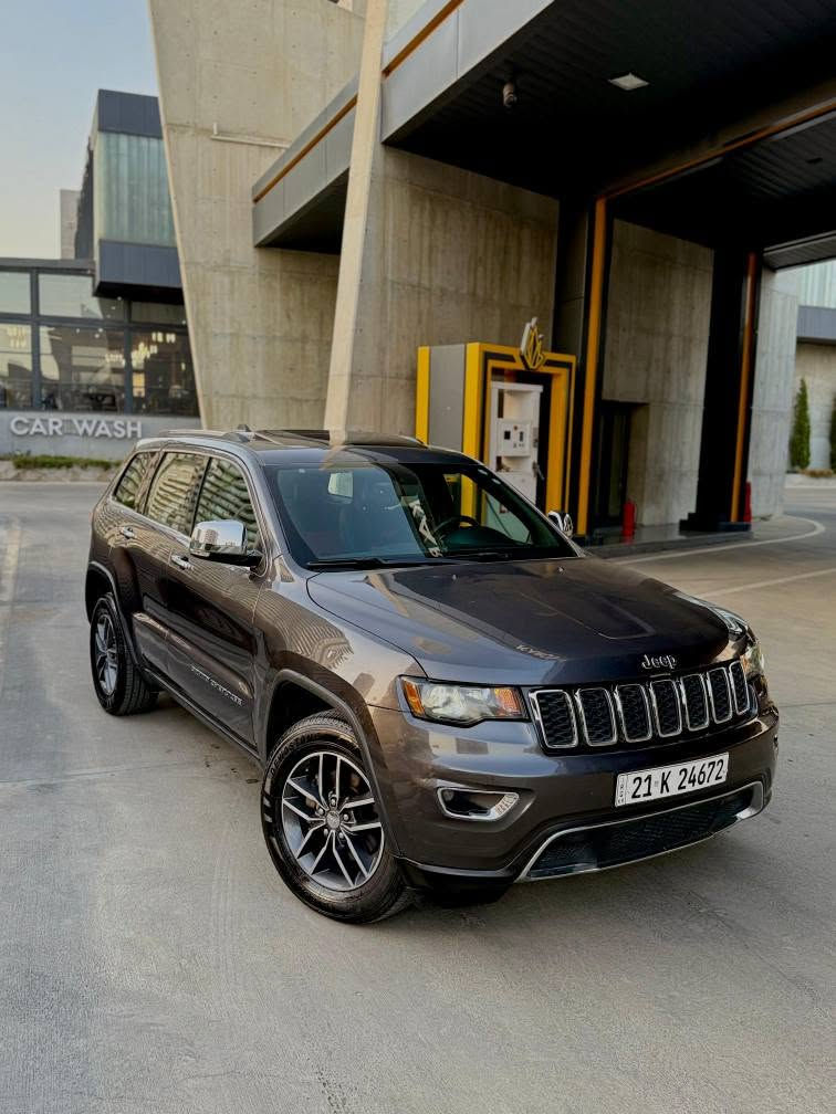 📍JEEP ~ LIMITED ~ 2017 📍
-  بەناوی خوای گەورە و میهرەبان :-   { Clean Title }  ،
- جێب (٢٠١٧) کلین تایتڵ ، بێ بۆیاخ  و  بێ دەعم .   🚨،
- تەنها دوو پەڵە { PDR } ی بچوک شایانەی باس نییە.   ،
- دانسقەی بازاڕ ، تەنها {…،١٤٥} هەزاری حەقیقی ڕۆشتوە،
- فول فول مواسەفاتە :-                                             ،
-   سڵاید ،کوشن جلد و  گەرم و میموری .          ،
- سوکان کارەبای + هیته ر + تەحدید سورعە .                            ،
- ڤۆلیۆمی { OFFROAD } و پێنج مۆدی لێخوڕین.         ،
- تەبرید مەرکەزی + زینۆن و تەرتیبات  + ڕادار کامل ⚜️،
- ڕاداری دواوە و باران و ئاوێنەکان ، سنوق جەگ شەغال ،
سه نه وی تازه یه ٢٠٢٨ به ناوی خۆمه وه یه ـ
- نرخ :- بەلاش 🔥{ $ 208 $ 💸} و مەجلێ برایانە.🚨،
- بۆ زانیاری زیاتر :- ژ.ت :- ☎️{ *********** }☎️.     ،
-              .📍 { *********** } 📍.                ، السليمانية, العراق
