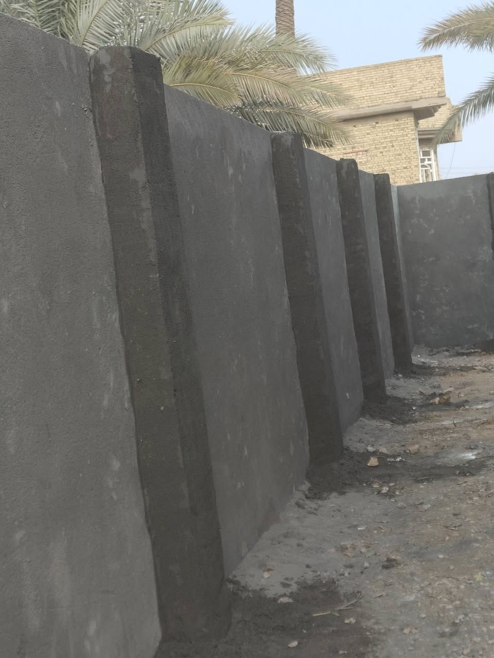 السلام عليكم خلفه لبخ اسمنت جص نثر جراره سقل لط متفرغ حاليا مكاني كربلاء طويريج هذا رقمي ***********
