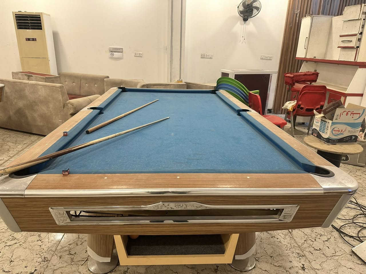 لل بيع السعر 20 ورقه الميوزه مستخدمات شي قليل مشدودات  بس مره وحده ‭0771 549 3061‬
