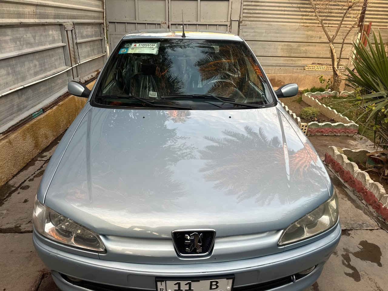 ياالله سلام وعليكم اخوان بيجو ،،(306)
موديل 2003

اخوان السيارة جانت مخزنة ماشية 70الف 

السيارة جديدة بمعنة الكلمة كفالة عامة 
كير محرك كهرباء دواخل بشرط الفحص والسونار 

بيهة بارد بجاملاغ الامامي فقط 

هزة أو سنوية أو للوحات جدد 2026او بسمي 
مكان السيارة بغداد سعر عل خاص للاستفسار 
                         ***********
