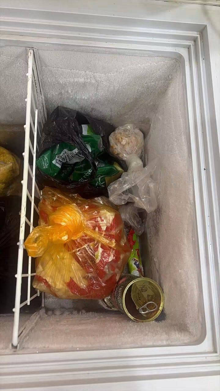 مجمدة للبيع شغالة و نظيفة سعر ١٢٠ الف وبيها مجال


**إذا كنت صاحب هذا الإعلان وتريد حذفه لأي سبب، رجاءا أرسل رسالة إلى الدعم الفني**