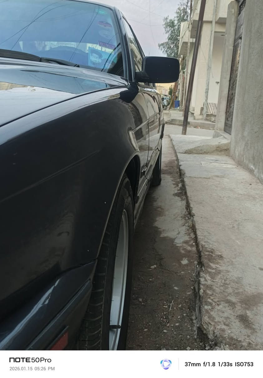 السلام عليكم من رخصه الادمن المحترم
BMW525 اصل مسكر عدل

موديل ٩١

رقم اربيل انكليزي بااسم صديقي 

موجود ابو السنويه سكن بغداد الوزيرية

وارد الماني 

مكينه وكير حاويه 

اكسل جديد 

صدر امامي ٨٥%

صدر خلفي جديد 

تخم تاير

ويل خليه جديد 

مسجل سماعات جديده 

لايتات حاويه 

مصبوغه جديده للجماليه فقط 

دواخل جلد اوف وايت 

سنتر لوك شغال جديد 

اسبير ويل كب جديد 

جام كهرباء 

سلايد روف 

جامه اماميه برو لايز 

كهربائيات جديده بدون اي جطل 

تبريد شغال 

منظومه بانزين جديده

السعر ٦٧ وبيهه مجال 

الاتصال ع الرقم *********** وات ساب
العنوان بغداد سريع الشعله حي الخطيب
