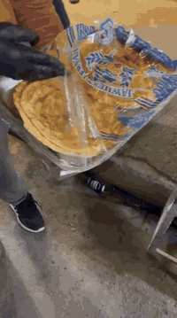 يتوفر احجنه عرايس نفر الاجنحه مع مقبلات عرايس قطعه وجرجير ب7الف والعرا...