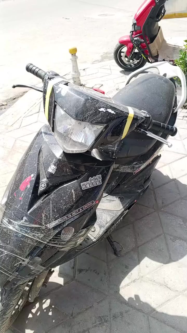 دراجه يا بيع كلشي مابيها تكره سلف عوزها فقط كفراا السعر 350 & مكاني بغداد ***********
