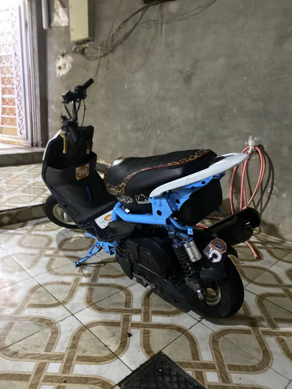 السلام عليكم ماكس عدله رياضي السعر ٣٥٠ مكاني كوت خاجيه بس الشراي يتصل *********** ممتواجد عل خاص'
