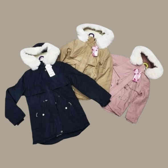 🩷✨ قمصلة بناتي وتر بروف مبطّنة فرو ✨🩷
خامة راقية ضد المطر ☔ ومبطّنة فرو ناعم من الداخل 🔥
الفرو ينفصل ويتثبت موجود بي دكم 👌
ستايل بناتي أنيق، تدفّي وتطي لوك شتوي فخم 👧💖

📏 القياسات: من 4 إلى 15 سنة
💵 السعر: 15,000 دينار فقط 😍

🚚 التوصيل:
▪ النجف – الكوفة – الأقضية والمجمعات: 3,000 د.ع
▪ باقي المحافظات: 5,000 د.ع

📍 الموقع: النجف – حي الجامعة – شارع جامعة سلام – مقابل كرزات أبو حسن – مجاور مجمع بيت الكرادة.
📞 التوصيل والاستفسار على الواتساب فقط: ***********

#قمصلة_بناتي #ملابس_شتوية #وتر_بروف #فرو #ستايل_بناتي #ماريو_ملابس_أطفال #النجف #حي_الجامعة #اناقة_وبرد
