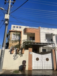 بيت مفروش • مجمع أندازیاران • 3 غرف