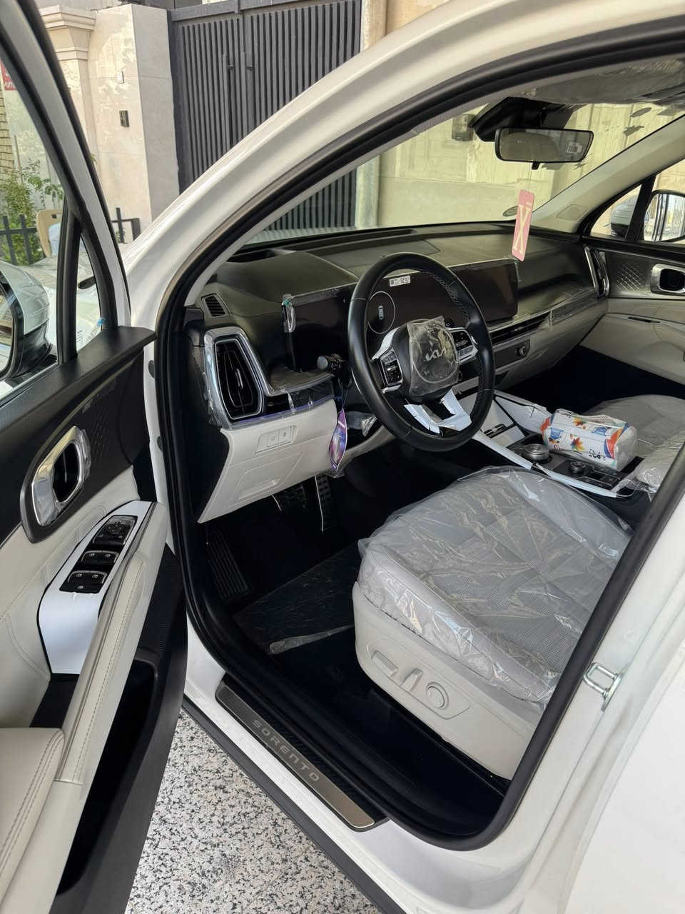 🚗سورنتو2025    ضمان دوليه
فول واحد ع واحد

مرقم بغداد رقم جديد انكليزي 

تحويل ثاني يوم مشروع وطني

سياره كفاله عامه وضع  شركه جديده كارتون استخدم شخص واحد ع ايد وحده  سبير ماا نازل تخم داير شركه سياره بعده جديده ع ضمان الشركه الدوليه ويل20

 

          🔥 المواصفات 🔥

فول واحد ع واحد اربع كامرات سياقه ذاتيه ترجع وتقدم داتشو سياره وبعد بيه مواصفات معروفه فول

ماشيه:8000 الف ع وضع شركه بعده بل فابلون

🚗شاشة  وره متغيرة 

🚗أربعة أوضاع قيادة

🚗شحن لاسلكي

🚗بردات خلفية

🚗حساس مطر 

🚗مري اوتو دم

🚗بصمة وتشغيل عن بعد 

🚗كراسي كهرباء

🚗جنطة كهرباء

🚗هندبريك بصمة

🚗درايف مود 

🚗اوتو هولد 

🚗مساعد انحدار 

🚗مانع انزلاق 

🚗كير ماوس

🚗مثبت سرعه 

🚗7 راكب

🚗3 قطع تبريد

🚗انارة محيطة ليزرية متغيرة 

🚗لايت عالي ناصي زنون 

🚗لد ليزري نهاري 

🚗بك لايت ليزري 

🚗حساسات امامي خلفي 

🚗حساسات أطار

🚗كامرة دوارة 

🚗شاشة تخدم نظام  

🚗رقم بغداد

🚗مكان السيارة ناصريه

🚗شراي يتصل ***********
