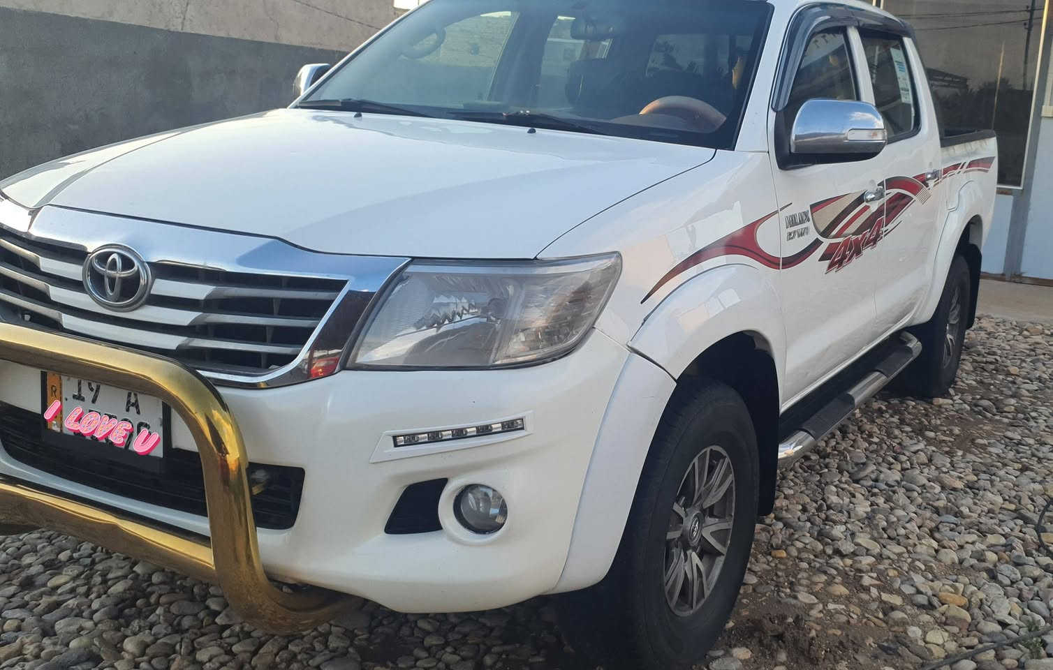 سلام عليكم تيوتا هايلوكس للبيع فورويل سعودي ام الدعاء 

 موديل 2015 مكفوله كفاله عامه شرط(( السونار   موجود بل منشور )) رقم 19 الجديد كير محرك حداديه مكفولات 

سنويه مجدده تخم تاير جديد حساسات خلفيه سياره جديده بمعنى الكلمه تحويل مباشر  تبريد شغال
 وتدفئه  
 
 سعرها  235وبيها مجال 

كير اوتوماتيك  تحويل مباشر لاتصال على الرقم ***********مكان السياره الديوانية(( ملاحظة ترهم مراوس ب اقل منها ))
