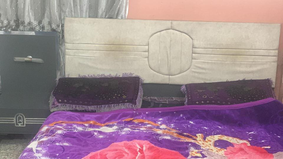 غراض بيت كامل للبيع الاستفسار عالخاص وعندي بعد سبلت داخلي ابو الخراطيم وكنتور ٣ بوب مكاني بغداد


**إذا كنت صاحب هذا الإعلان وتريد حذفه لأي سبب، رجاءا أرسل رسالة إلى الدعم الفني**