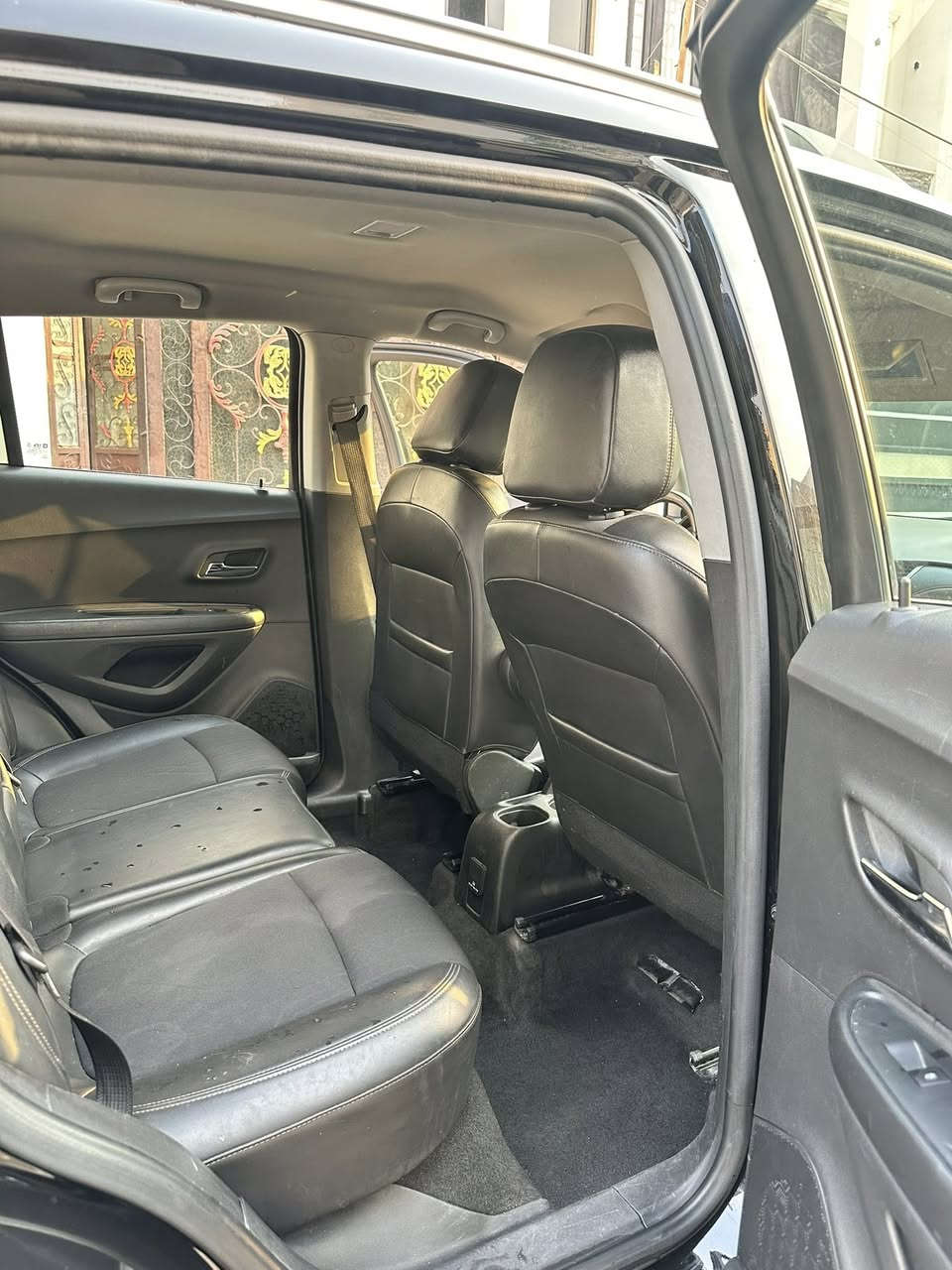 شوفرليت تراكس LTموديل 2022 سنويه ورقم جديد لل 2031 كشن كهربائي حساسات اطارات لايتات ليد 
سياره بيها قطعتين ماشيه 40 الف كيلو سعره 120 وبي مجال ومراوسه حسب القناعه مكان كركوك رقم الهاتف ***********
.
