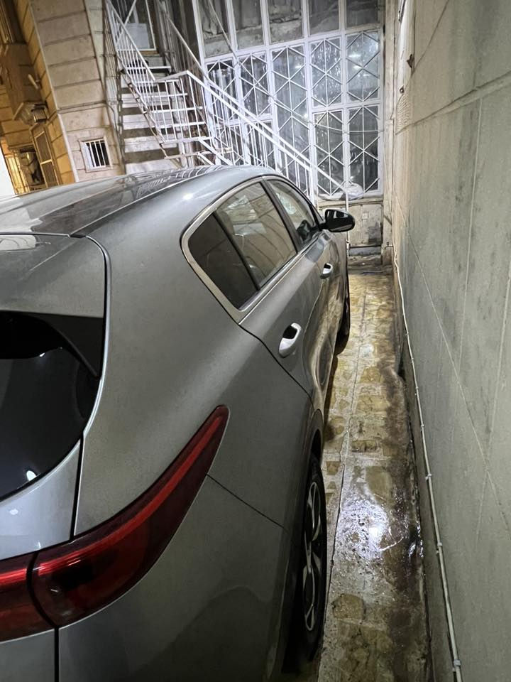 سلام وعليكم سبورتج امريكي ١٩ماشيه ١١٧
سياره قطعتين حادث فقط 
قطعتين تبريد 
شاشه 
تحكمات ستيرن 
تحديد مسار  
سعر ١٥٥
مكان بغداد ***********
