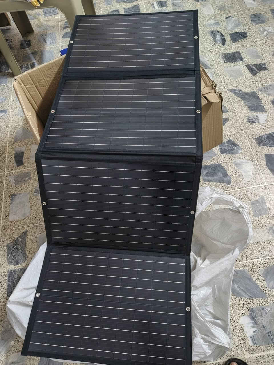 طاقه شمسيه 120واط للاستفسار على الرقم *********** السعر ١٣٠
