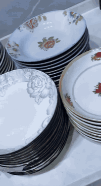 اماعين البيع جديدات كلهن حلوات 65 ماعون كلهن شلعه ابيعهن وهاذ البراد جديد ألمي ثلج ماته البيع ***********
بغداد السيديه تقاطع درويش
