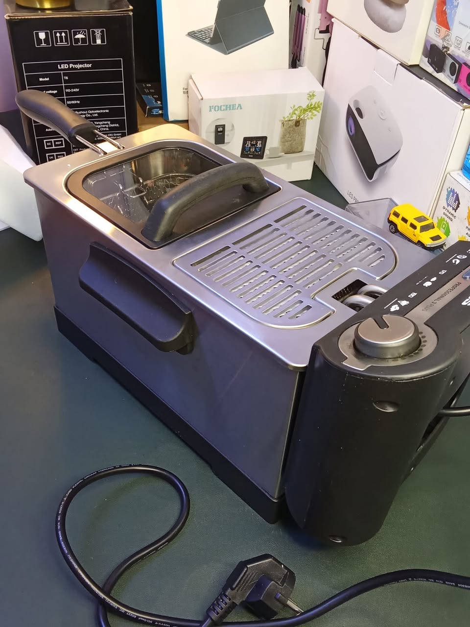 السعر 50مع التوصيل 🔥🔥
قلاية زيت كهربائية بالة ألماني الحجم 3لتر
نظام فلترة للزيت للتخلص من الشوائب وإعادة استخدامه لفترة أطول.
هيكل، ووعاء، وغطاء مصنوع من الفولاذ المقاوم للصدأ


**إذا كنت صاحب هذا الإعلان وتريد حذفه لأي سبب، رجاءا أرسل رسالة إلى الدعم الفني**