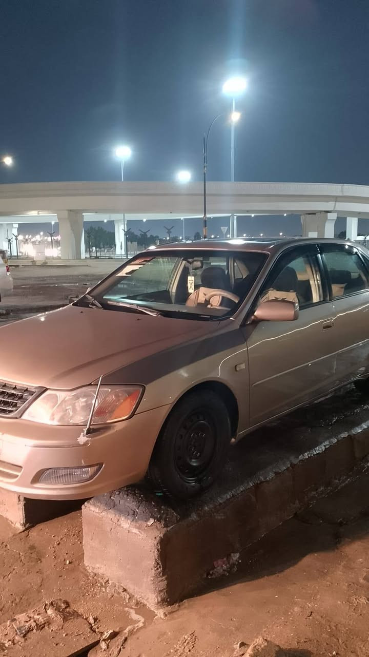 سيارة افلون خليجي 2001 سنوية جديدة 2028 سيارة نضيفة رقم بصرة الماني تخم تاير جديد حدادة جديدة تدفئة تبريد باتري جديد 
كير مكينة مكفولات كهرباءيات شغالة لايت زنون مصبوغة عام للجمايلةبسبب جراد سيارة جاهزة مكان السيارة ميسان 
الشراي يتصل على هذا الرقم 
*********** المداور خلال اسبوع السعر 80 وبيها مجال
مكلف بل نشر
