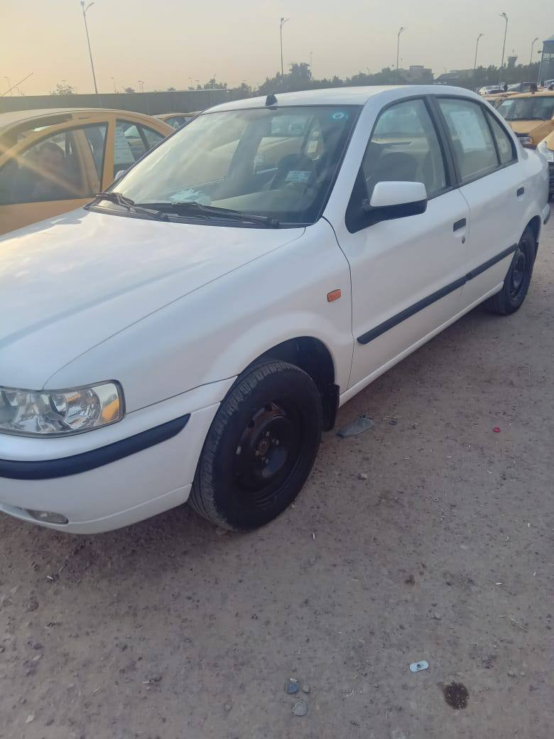 السلام عليكم سمند مديل 10 السيارة كفاله عامه بس بيهه بارد يم البگلايت بارد أصبعين مكينه گير مكفولات تدفئه تبريد ثلج رقمهه بغداد العنوان بغداد مدينة الصدر  رقم الهاتف ***********
