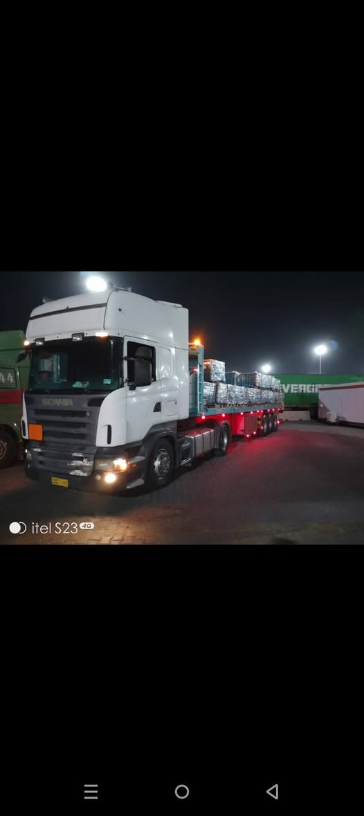 السلام عليكم سكانيا للبيع الاستفسار عل رقم ***********
