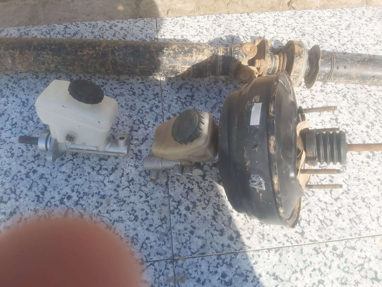 تايرات نظيفات ركعة ماكو افلاونزة حجم 16 سعر تايرات ٦٠الف عدد 3 كاردن بطة نظيف السعر ٤٠ عنبار مع بريشر بطة السعر ٦٠ الف عنبار ملكة شرط النظافة السعر ٥٠ الف سوق الشيوخ ***********هلا بيكم
