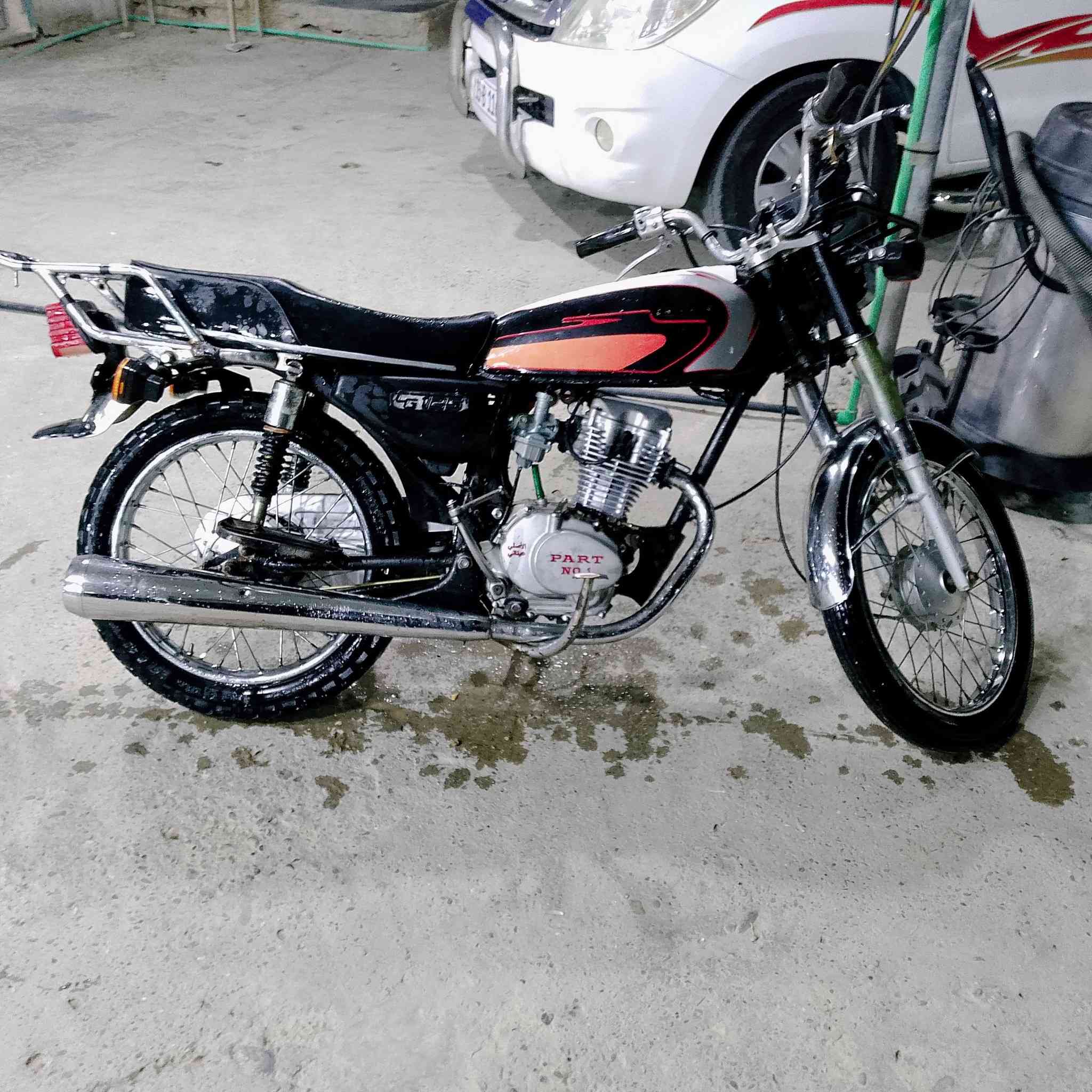 السلام عليكم اخوان موطور للبيع اربعه كير موطور حلو كهربأيات كشر نضيف الموطور عايزه بس عصافير الاستفسار أتصل على الرقم 
***********
