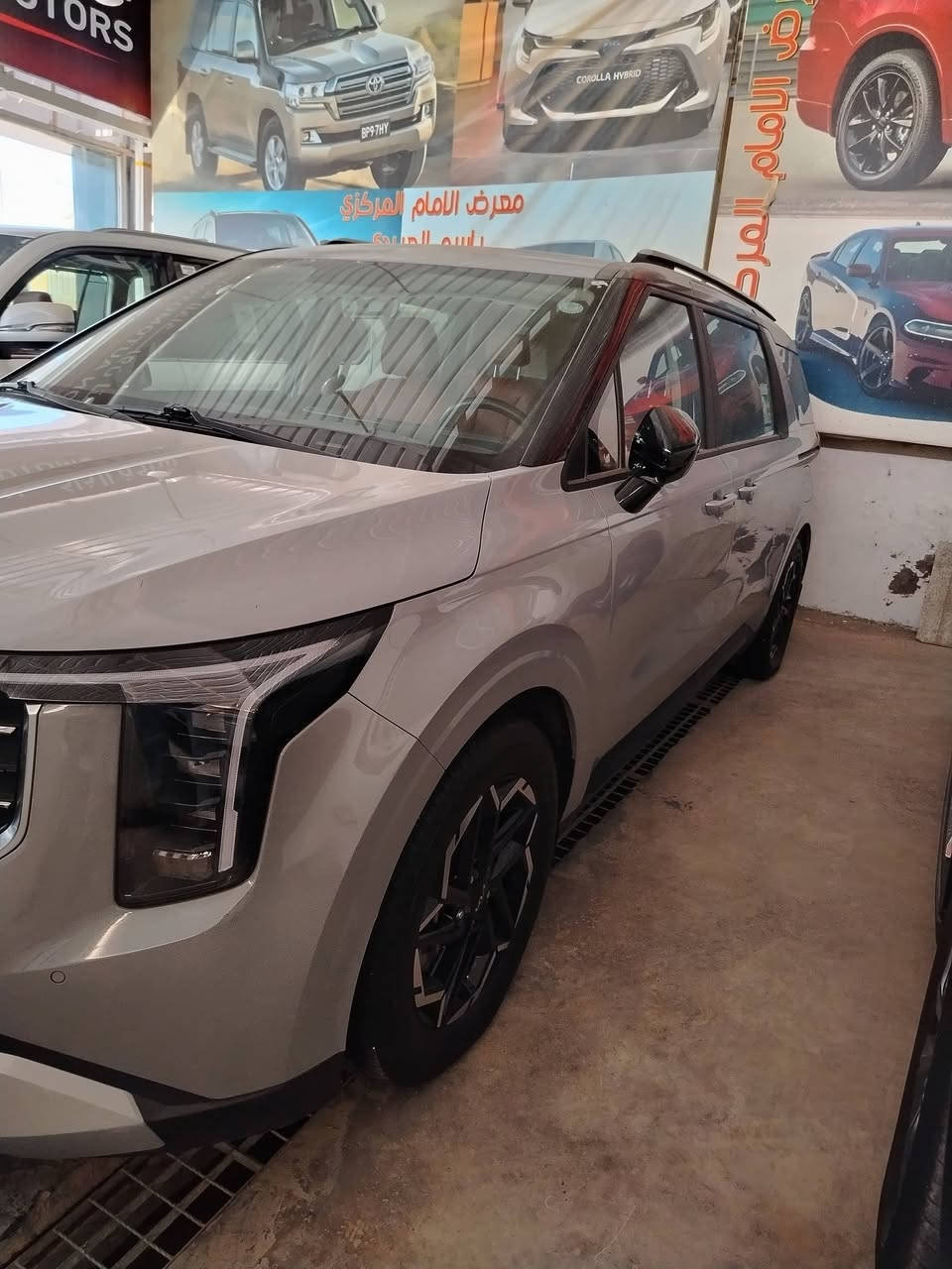 كيا كرنفال
الموديل : 2025
وارد خليجي ضمان شركة نم فل مواصفات 
عداد المسافة : 33،000 كم
السعر : 34،500 $
للاستفسار
*********** محمود
*********** احمد
