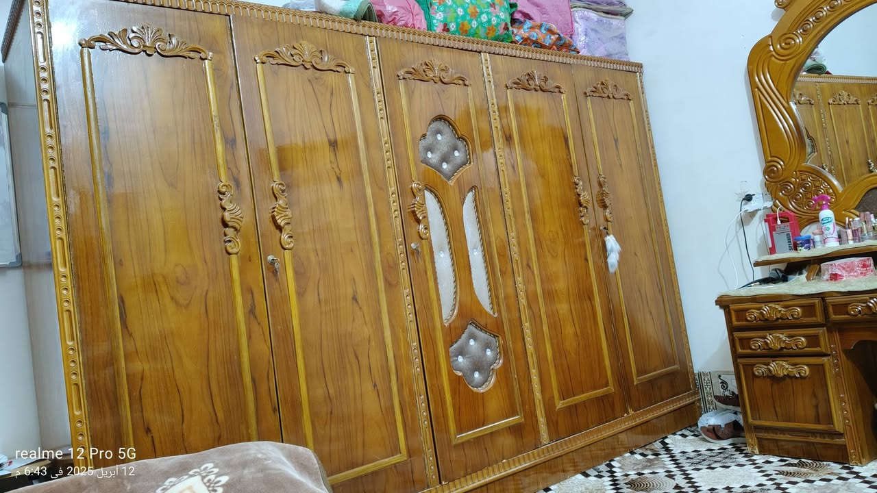 غرفة نوم مستعمل للبيع نظيف جداً،،
للإستفسار مراسلتي على الخاص


**إذا كنت صاحب هذا الإعلان وتريد حذفه لأي سبب، رجاءا أرسل رسالة إلى الدعم الفني**