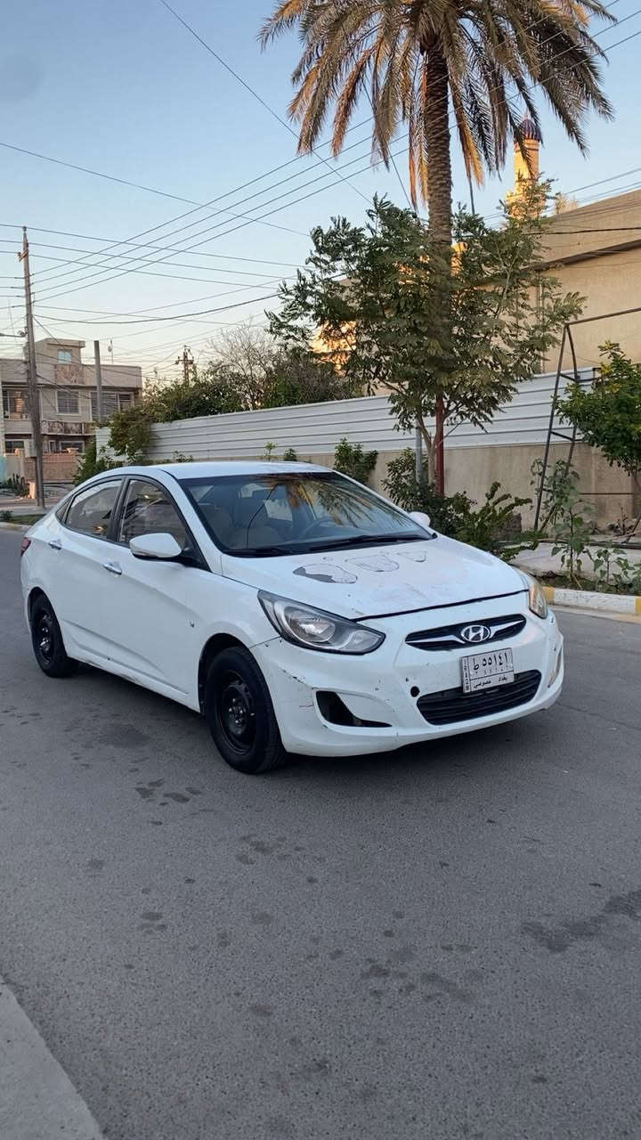 السلام عليكم اكسنت موديل 2011 خليجي حجم المحرك 1600 دوش بدون صبغ بدون تبديل كفاله 
جاهز كير محرك حداديه رقم بغداد 
مكاني بغدا. الكرخ حي الخضراء سعر  82  تصال ***********
