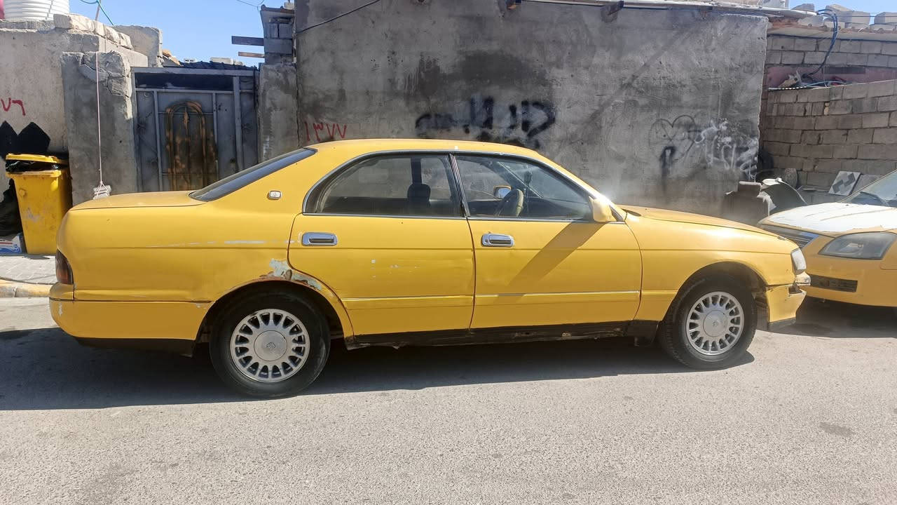 السلام عليكم بطه موديل 2000 مكينه وقير جدد في في تي سنويه منتهيه بالعشرين مصفره هي وغرامات مقفوله قصه ونقل السعر 25 وبيها مجال وكان بصره قبله ***********
