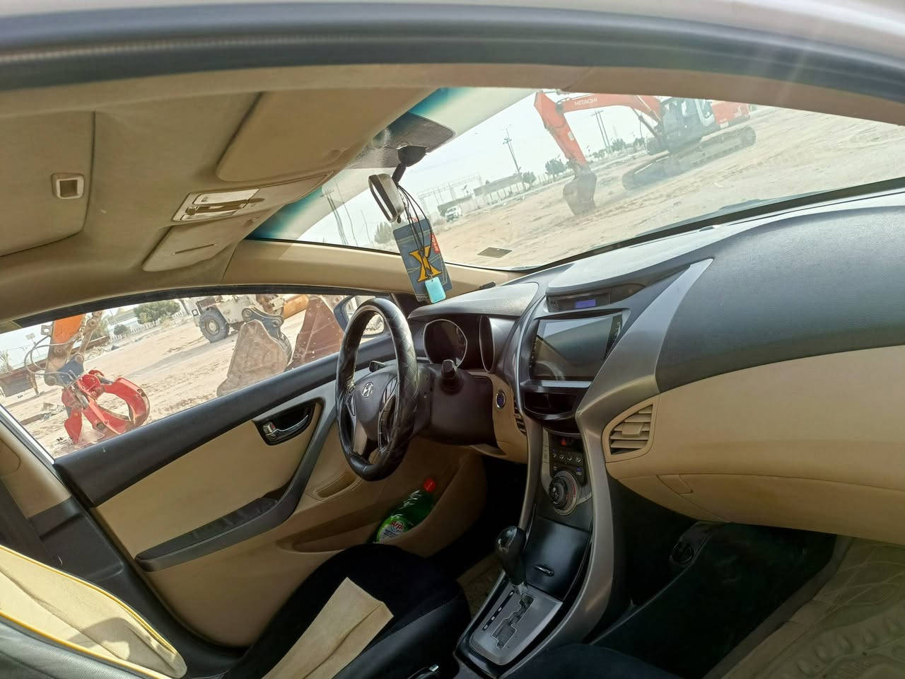 النترا ١٤مثنى فول مكان سيارة نجف مكفوله مكينه١٦٠٠ سعر ١٢٥وبيه مجال ***********
