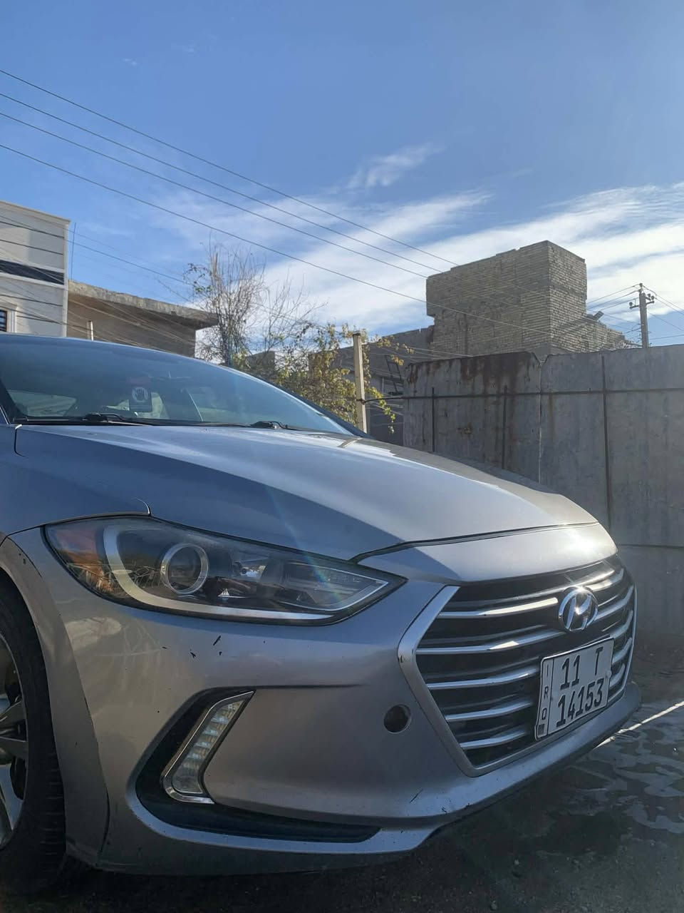 السلام عليكم هونداي النترا موديل ٢٠١٧وارد أمريكي عل أيدي السياره حادثها جاملغ خلفي ونص قبغ الصندوك بدون اي دواخل لغد شاصي حوض كله كفاله السياره دخلت من امريكا بيها ثلاث قطع كلير بدون تصليح بدون دواخل بدون دكة جاكوج صفاح السياره موس سعرها ١١٤ورقه وبيها مجال باسمي تحويل ثاني يوم اتصال ***********
