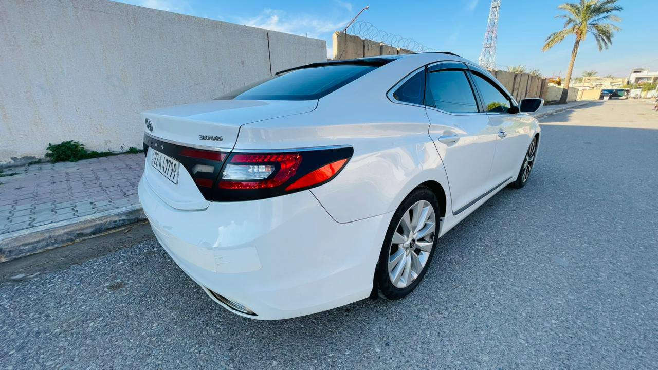 سلام عليكم هونداي ازيره 2013فول مواصفات بصمه فتحه تحكمات اشاير بالمري مكفوله بدون صبغ وضرر محرك 6سلندر مكلف بالنشر لمكان ديالى بعقوبة للستفسار ‏‪***********‬‏
