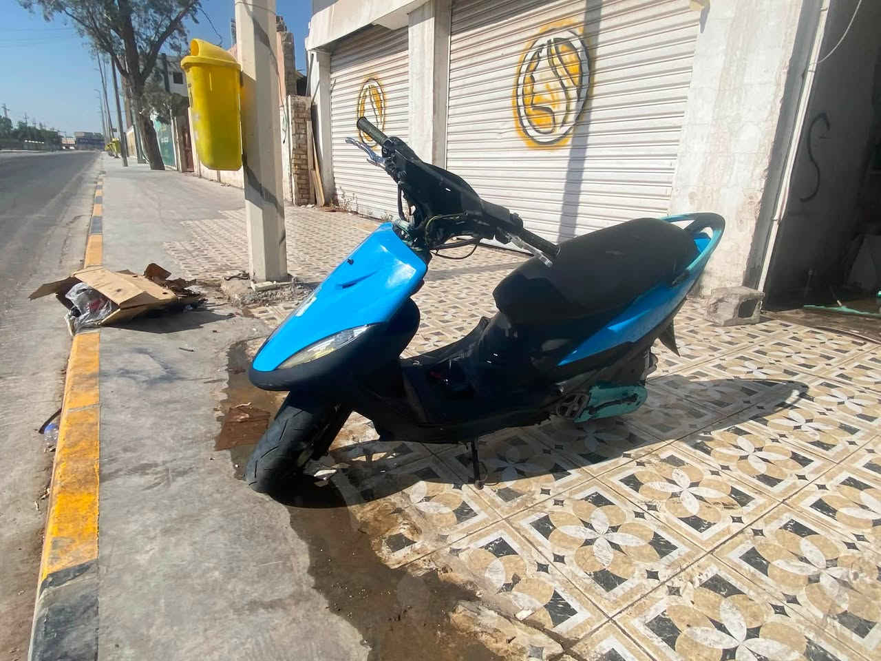 سلام عليكم دراجة ماكس عدله للبيع دراجة تعمري جديد مكينتها خرسه تخبل دراجة كامله ما بيها نقص وجها موجود نقصها بس عداد فقط دراجة شعله معدل حلوه تخبل كهربائياتها كلها شغاله شغل واطلع وين ما يعجبك دراجة صدر امامي جدجد صدر خلفي جديد ويلات جدد تايرات جدد كفراتها نضاف كلش مختمات ماكني ديالى بعقوبة مجاور نادي ديالى ورشه بيلي ماكس لتعمير الدراجات ***********
