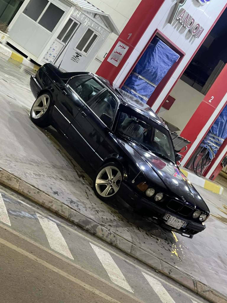 سلام عليكم بي ام 730 للبيع 4جوم كهرباء كير اوتماتيك فتحة سلايت رقم ديالى سيارة جاهزة من الدعامية لدعامية صدر كير مكينة مابيهن عيب تخم تاير وويل جدد  شرط التحويل سنوية عاج للبيع 35


**إذا كنت صاحب هذا الإعلان وتريد حذفه لأي سبب، رجاءا أرسل رسالة إلى الدعم الفني**