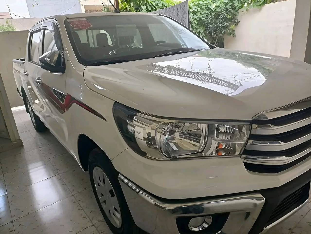 مەرزیە (2025) گێڕ عادی ، سفری شەریکەی ساز .
تەنها 500 کم ڕۆشتوە، نوکی دەرزی پێوەنیە. 
زەمانی شەریکەی سازە،
ژ.م [ *********** ] ڤایبەر+واتسئب.
