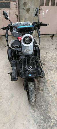 ماطور شحن • ٢٠٢٥ • قليل المشي