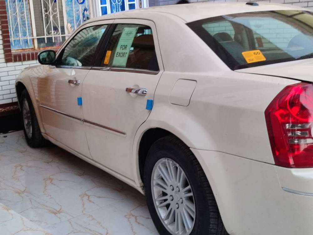 اوباما 2010 وارد كندي مكفول بيه فقط تعمير هلاات وربع بيبان بدون حادث مكينه وكير جدد رقم بغداد مشروع وطني سياره مال بيت جاهزه سعرها 122 وبيها مجال *********** عمارة, ميسان

