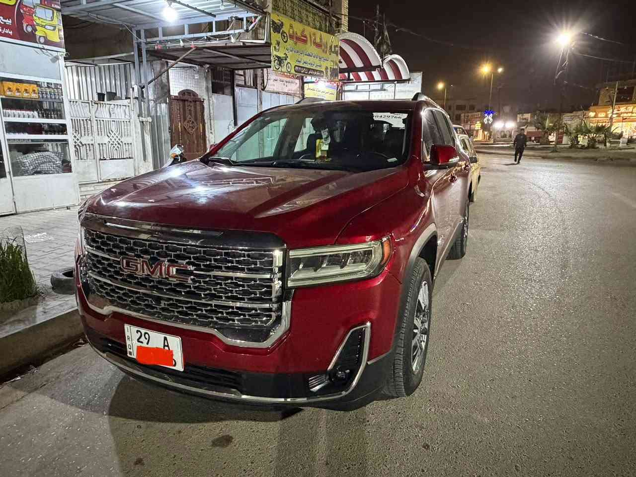 السلام عليكم اكاديا  موديل ٢٣ حادثها كما موضح بالصور ٤ سلندر ٧ راكب كشناتها سياحيه رقم واسط مشروع وطني السياره ماشيه ٩٠ الف كيلو جنطه كهرباء رادار امامي جانبي كشنات جلد مشن السائق كهرباء السياره بالكوت مركز المدينه ***********
