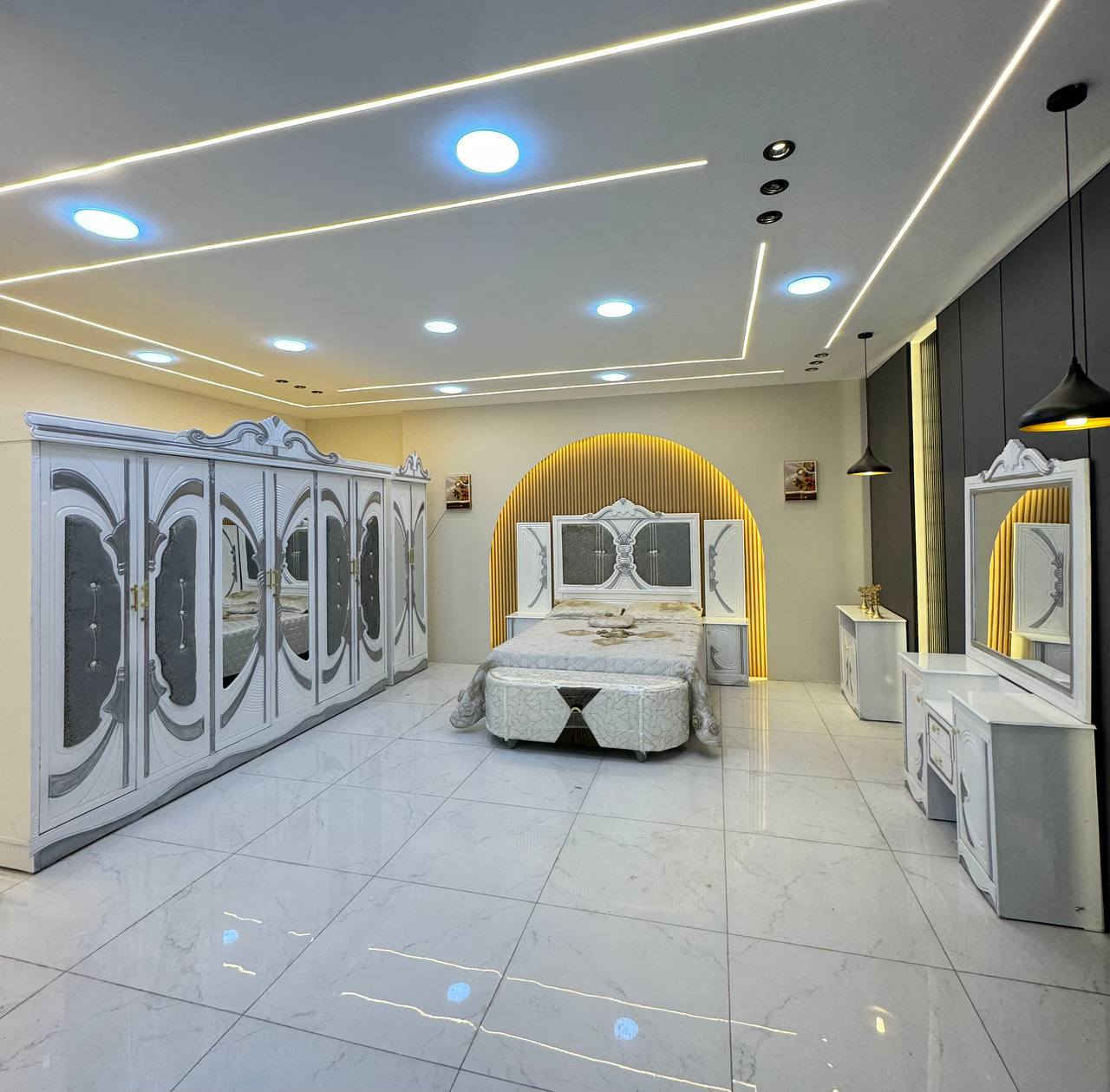 ✨ غرف نوم بأنواع متعددة (صاج – مرمري – خشب) ✨

👍👍 موديلات حديثة ومميزة 👍👍
💖 اختياركم الأمثل لبيت أجمل 💖

💰 الأسعار تبدأ من (850ألف) – (مليون) – (مليونين أو أكثر) حسب الموديل

🛠 شد ونقل داخل بغداد (بكل المناطق) بأسعار مناسبة
🚛 يتوفر توصيل مع شد للمحافظات أيضاً

📌 للحجز والاستفسار يرجى مراسلة الصفحة مباشرة 💬

---
#غرف #غرفة_نوم #غرف_تركي #غرف_صاج #غرف_مرمري
#اثاث_منزلي #اثاث_بيت #غرف_خشب #معرض_غرف_نوم
#بغداد #العراق #ديالى #كربلاء #نجف #بابل #بصرة
#توصيل #شد_غرف #موديلات_حديثة #ديكور


**إذا كنت صاحب هذا الإعلان وتريد حذفه لأي سبب، رجاءا أرسل رسالة إلى الدعم الفني**