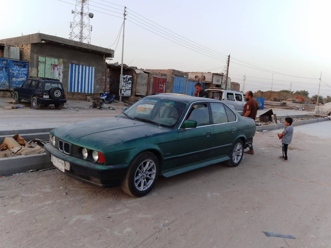 اسلام عليكم bmw حجم 520 رقم ديالى الماني راعيهه متوفي اتعهد من كلشي محرك مفتوح كير  مكفولات بدون ضربه بدون خياسات جاهزه السعر 22 قفل مكان الرفاعي ***********
